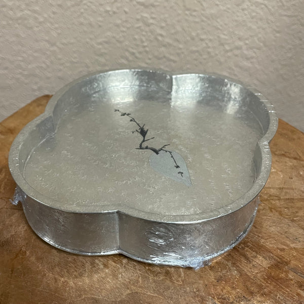 Tin Pot Holder (Hu Cheng), vase carving