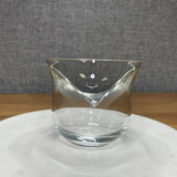 Glass Gong Dao Bei (Fairness Pitcher), Obscure Leaf Shape