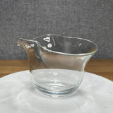 Glass Gong Dao Bei (Fairness Pitcher), Obscure Leaf Shape