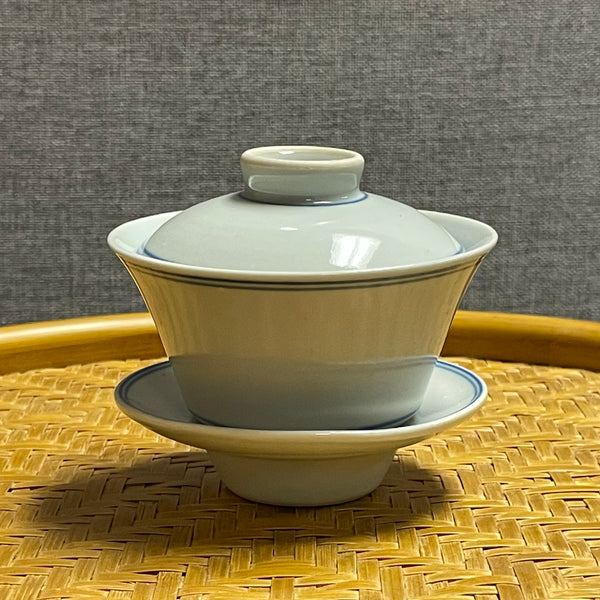 Vintage-style Qinghua Shuangxian 双线 (double-line) Gaiwan