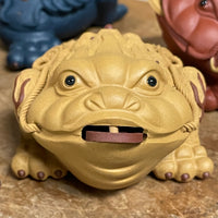Jin Chan, 3-legged money toad tea pet