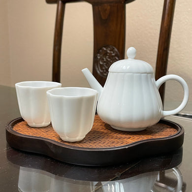 Porcelain Teapot and Cups
