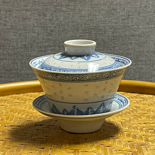 Vintage-style Linglong 玲珑 Rice Pattern Gaiwan and Cups