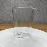 Glass Gong Dao Bei (Fairness Pitcher), Flower Shape