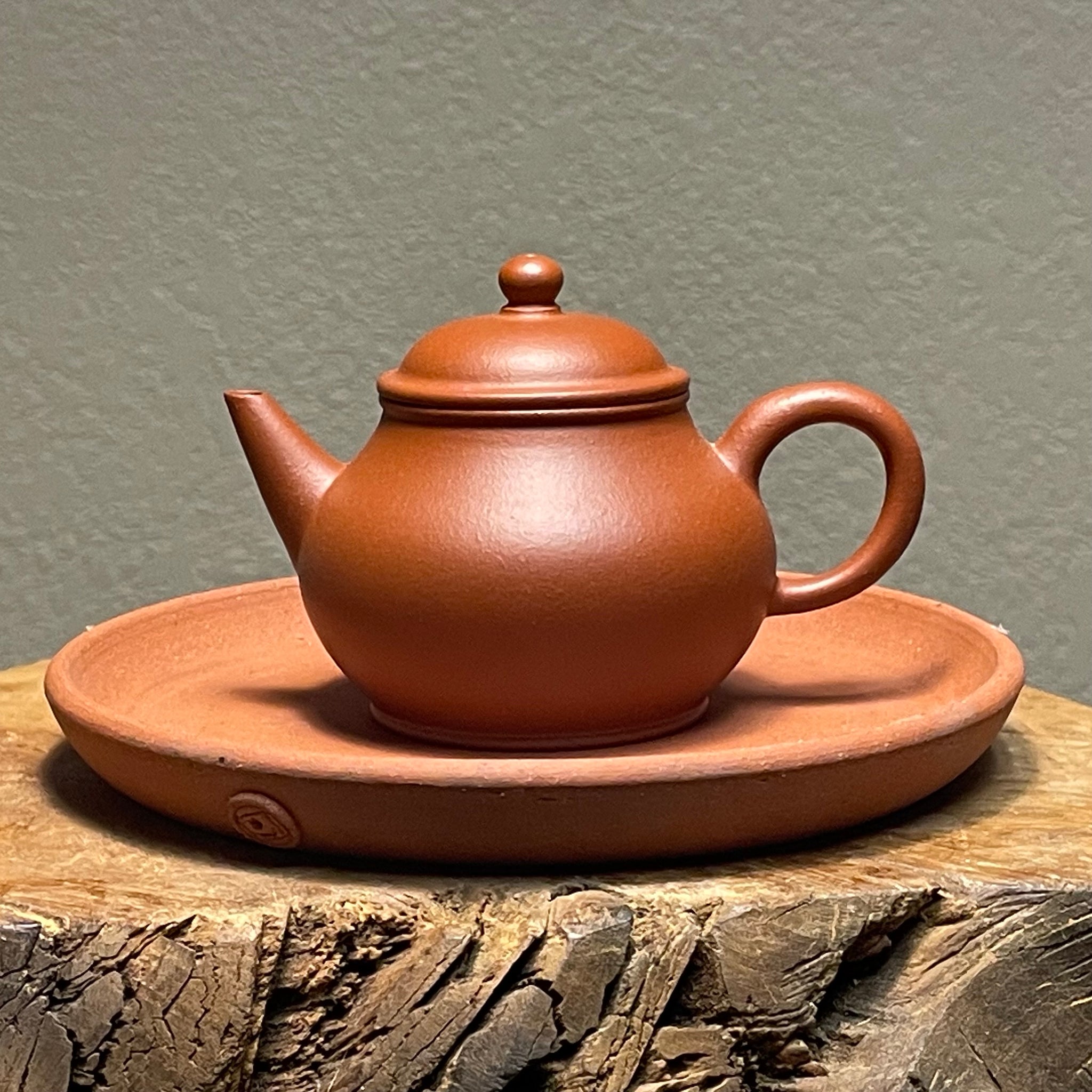 Zhuni Bale Shuiping Yixing Teapot 朱泥芭乐水平壶140mL – Purple
