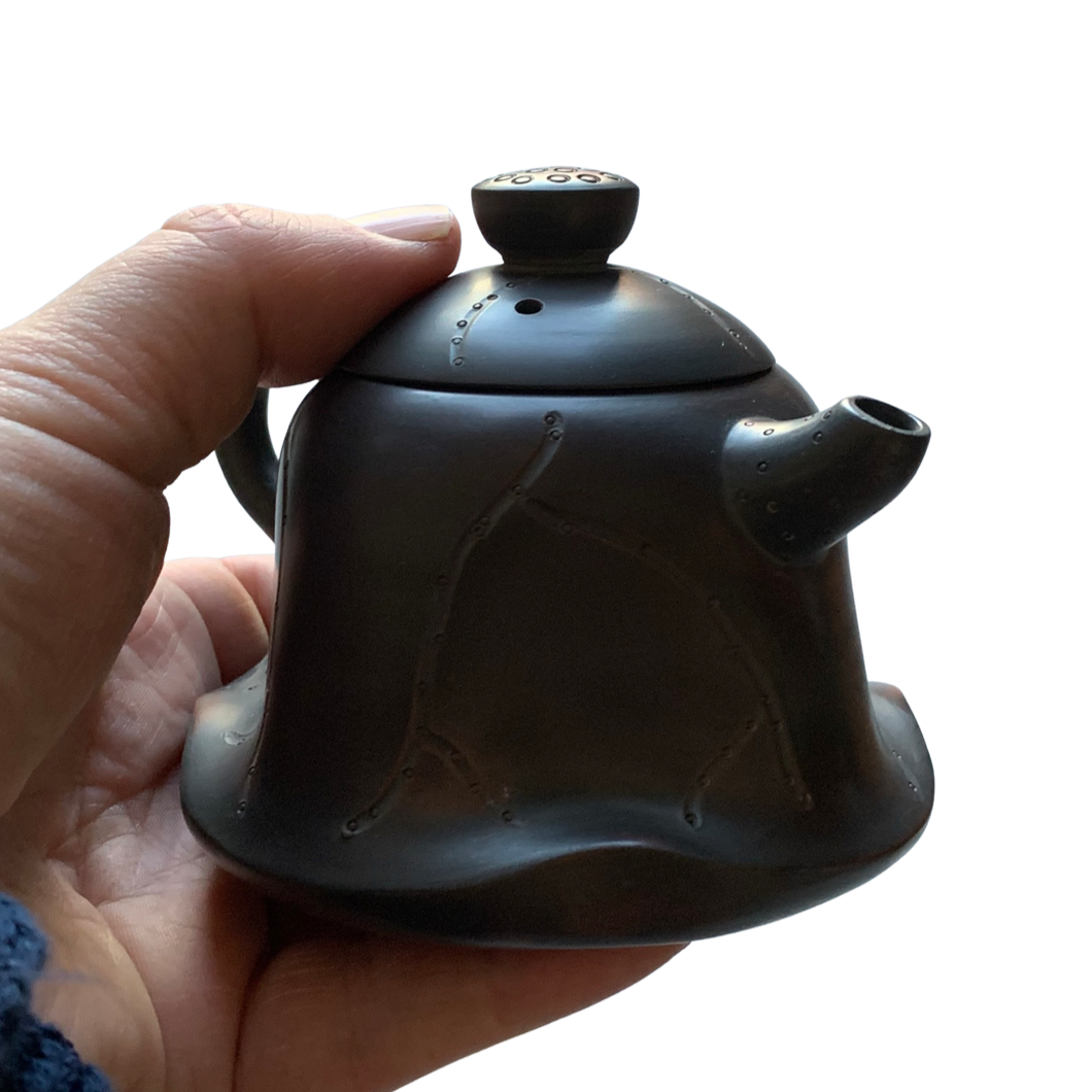 Nixing Lotus Teapot, 200mL