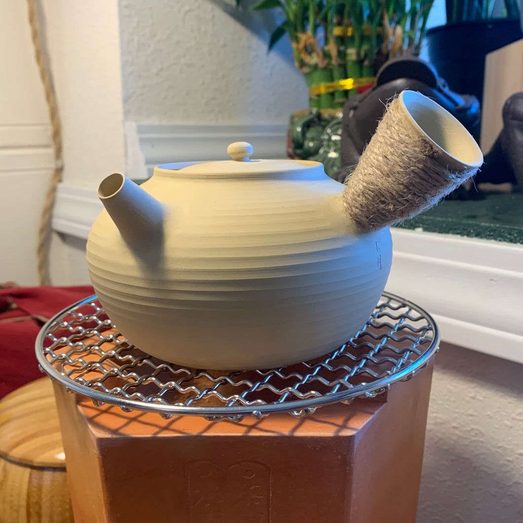 Chaozhou White Clay Sha Diao 砂銚 “F” (Kettle)