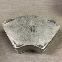 Fan-shaped Tin Teaboat Tin by 颜吉利